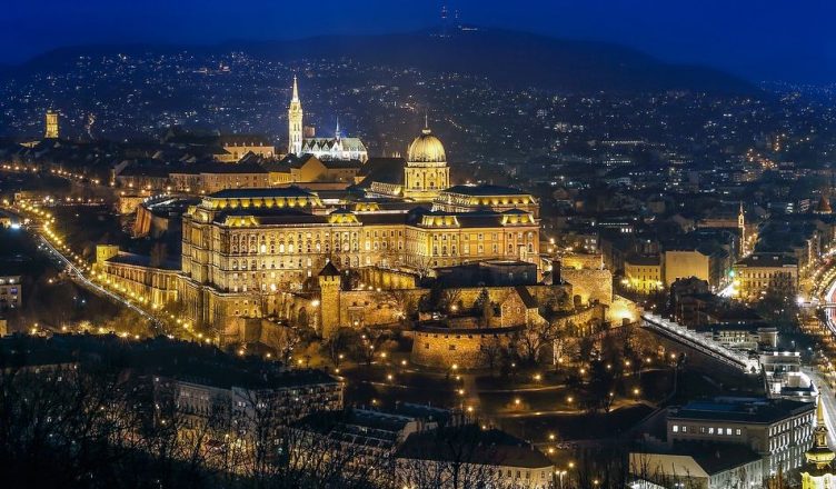 dove andare a Natale spendendo poco Budapest